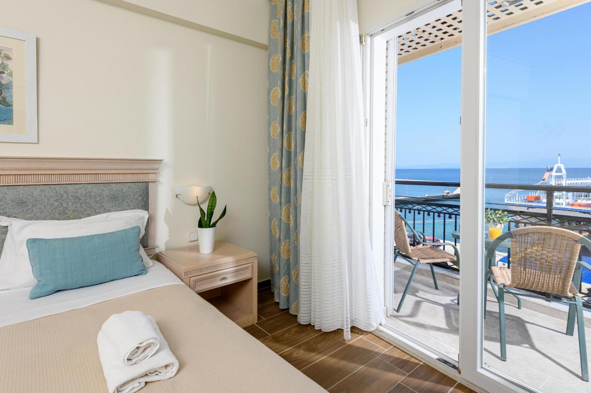 Hotel Timoleon Liménas Eksteriør bilde