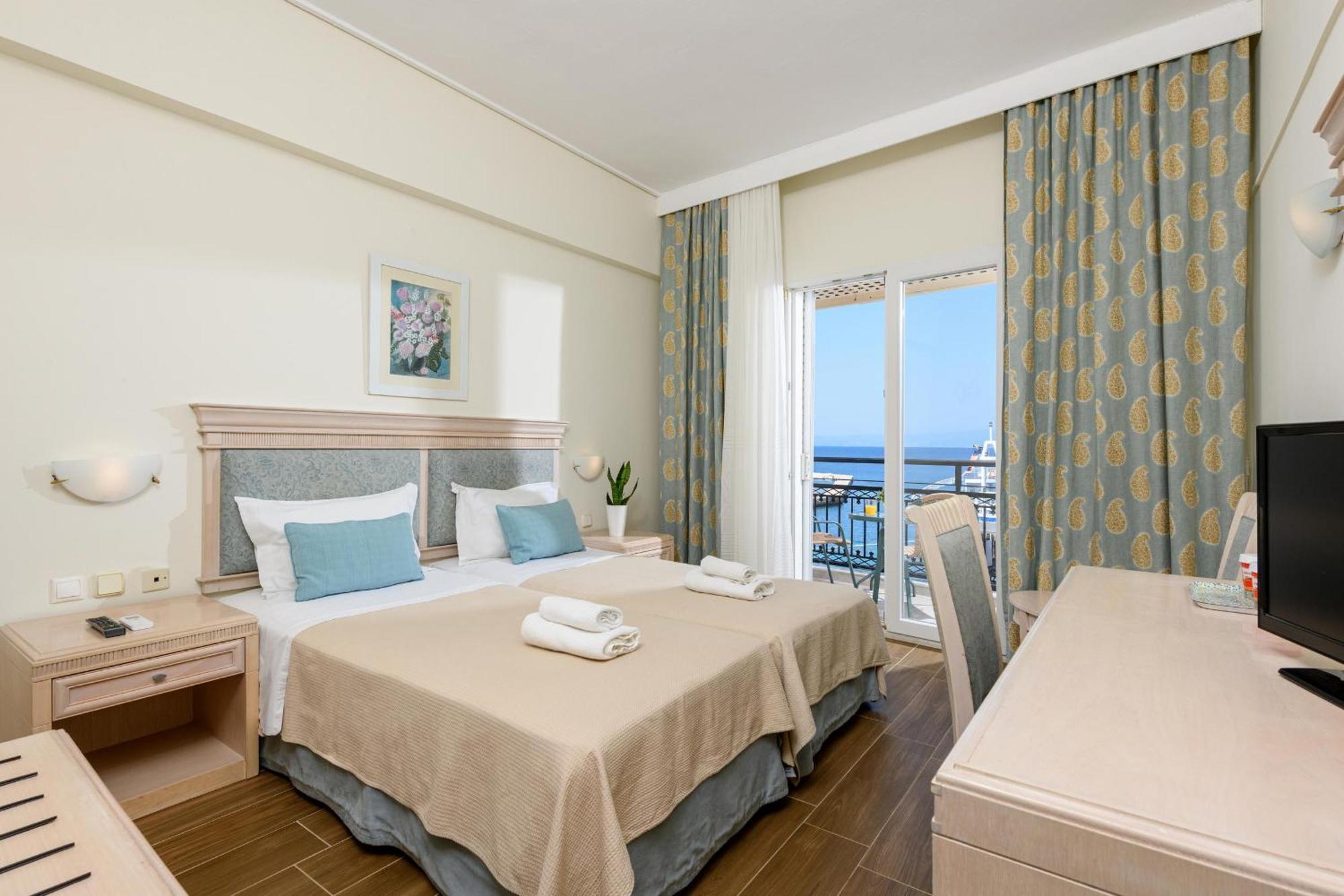 Hotel Timoleon Liménas Eksteriør bilde